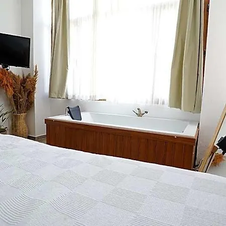 Hotel Doka Butik Alacati 3*