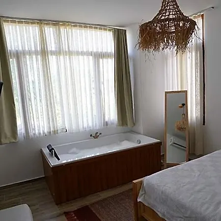 Doka Butik Alacati Çeşme